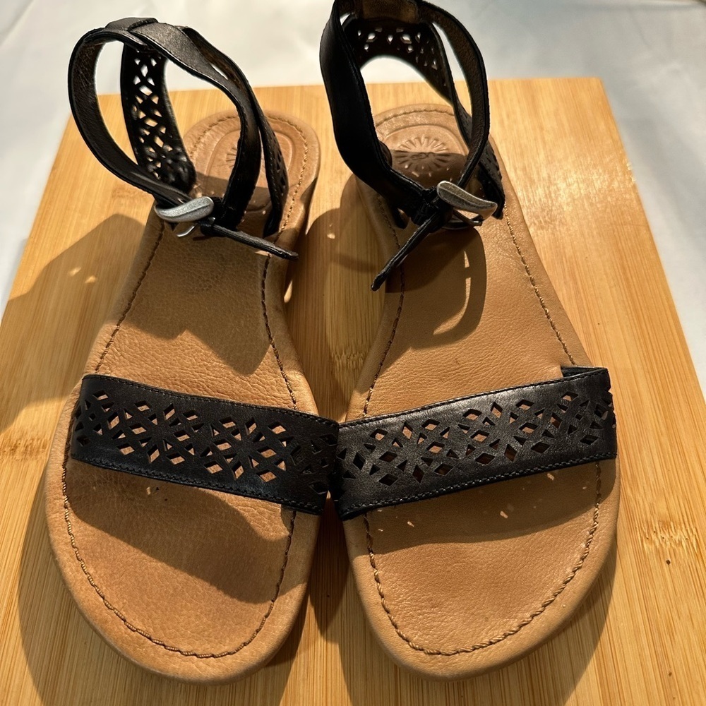UGG Black and Tan Leather Sandals